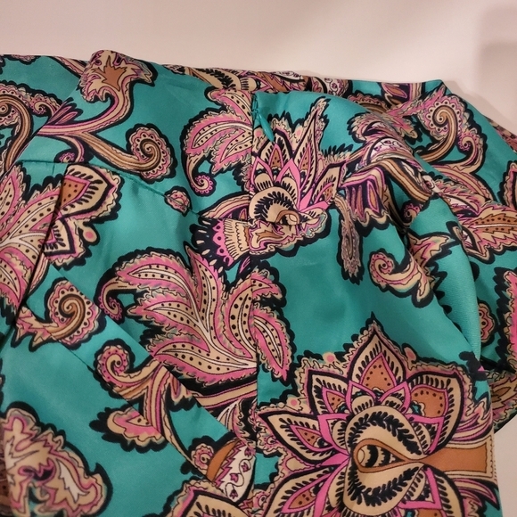 Loft Paisley Shorts size 0 - Picture 5 of 8